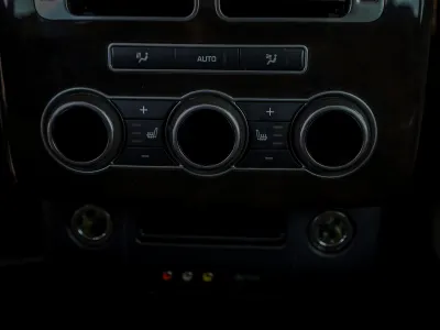 2016 لاند روفر رينج روفر فوج