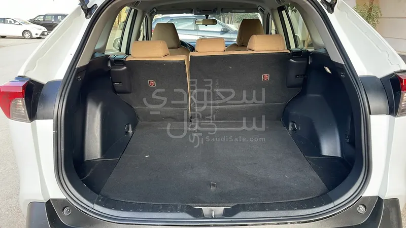 2023 تويوتا راف 4