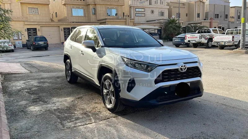 2023 تويوتا راف 4