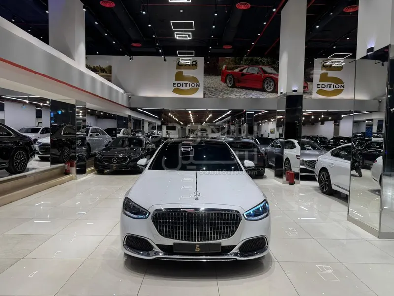 2024 مرسيدس - بنز إس 580 مايباخ