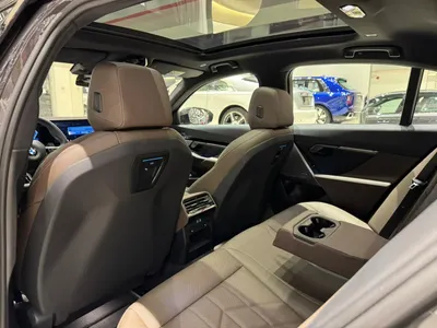 2024 بي ام دبليو الفئة الخامسة 520 أي إم كت