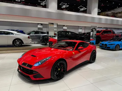 2016 فيراري اف 12