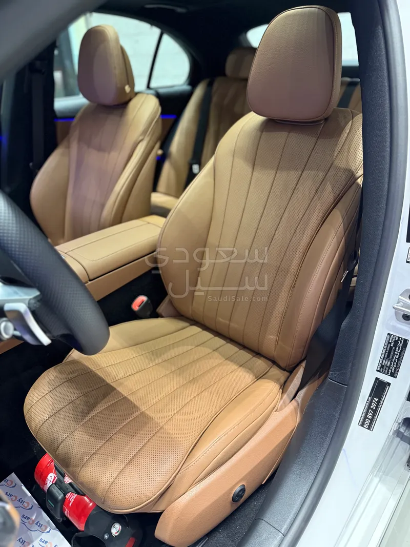 2025 مرسيدس - بنز إي 300