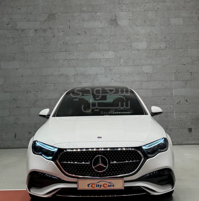 2025 مرسيدس - بنز إي 300
