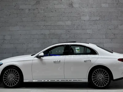 2025 مرسيدس - بنز إي 300