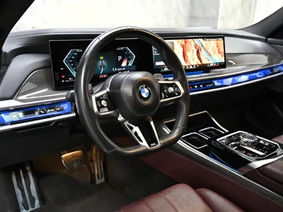 2023 بي ام دبليو الفئة السابعة 735 إل أي