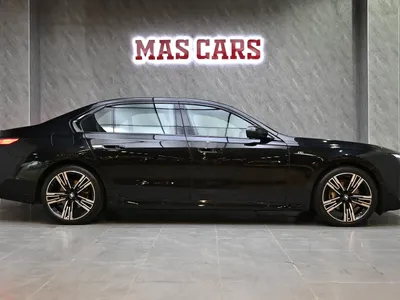 2023 بي ام دبليو الفئة السابعة 735 إل أي