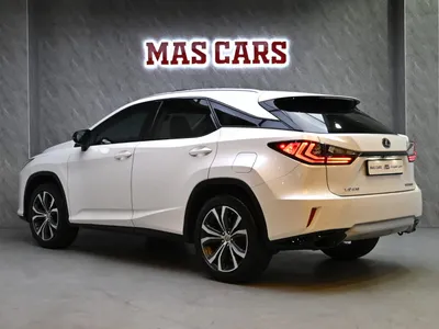 2017 لكزس أر إكس 350