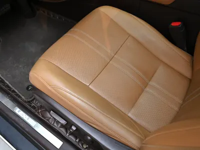 2017 لكزس أر إكس 350