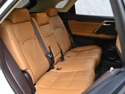 2017 لكزس أر إكس 350