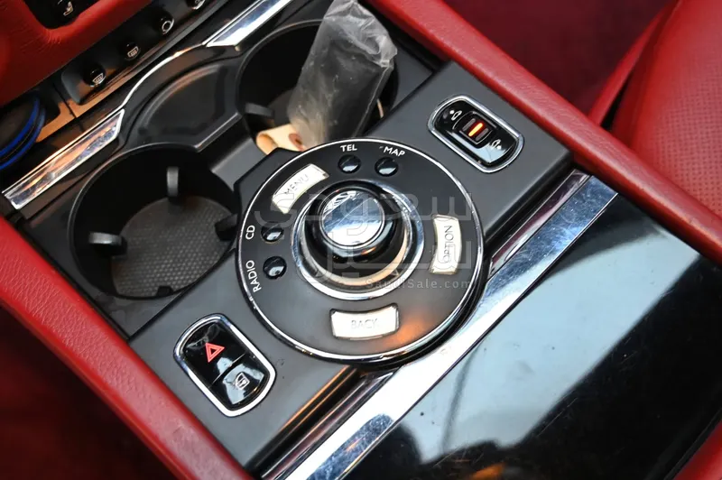 2011 رولز رويس قوست