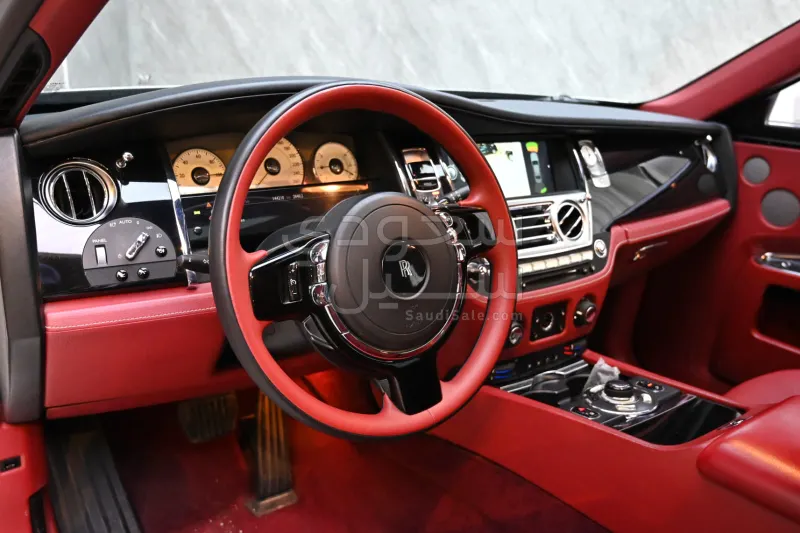 2011 رولز رويس قوست