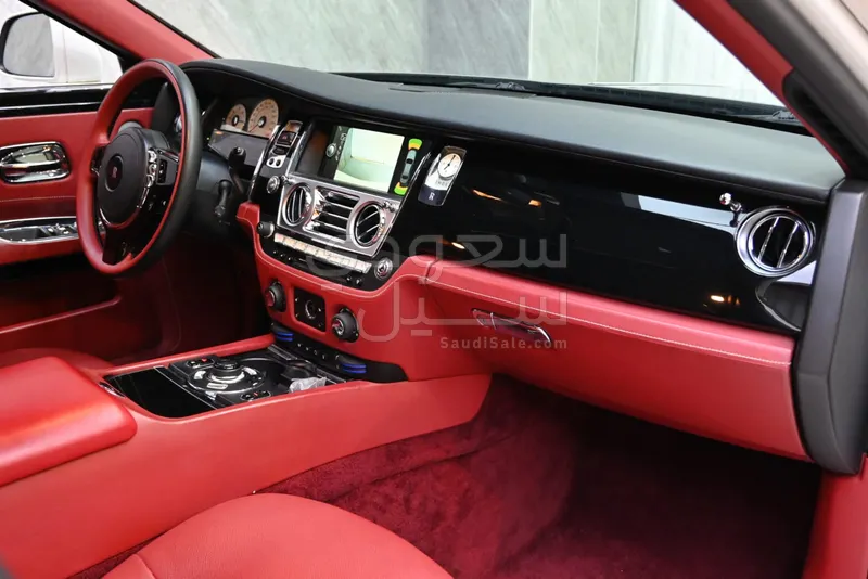 2011 رولز رويس قوست