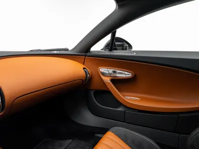 2023 بوغاتي شيرون