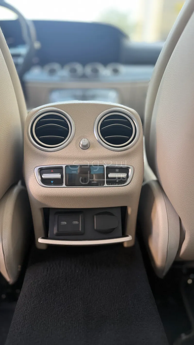 2021 مرسيدس - بنز إي 63إس أي إم جي