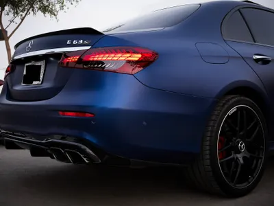 2021 مرسيدس - بنز إي 63إس أي إم جي