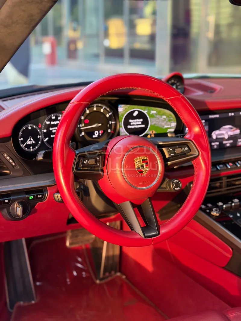 2020 بورش 911 كاريرا 4 اس