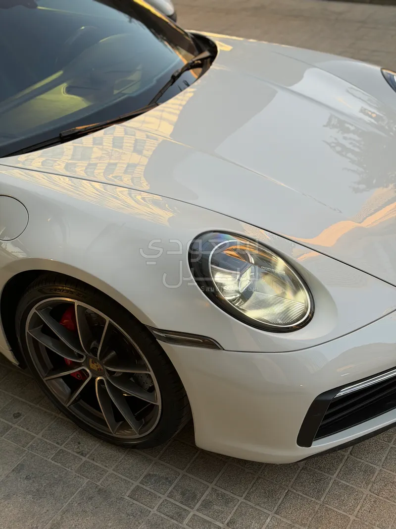 2020 بورش 911 كاريرا 4 اس