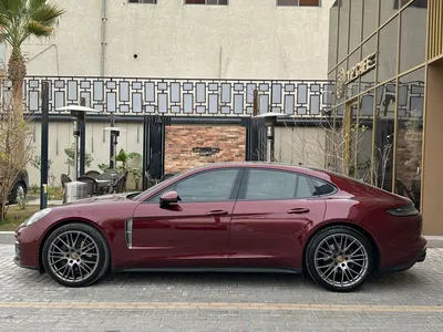 2022 بورش بانميرا بلاتنيوم اديشن