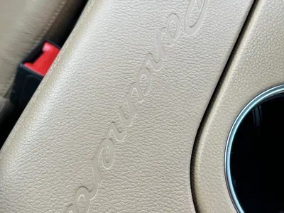 2022 بورش بانميرا بلاتنيوم اديشن