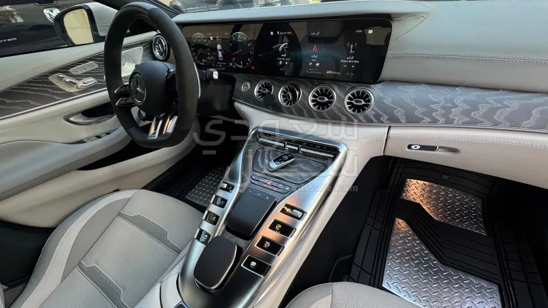 2023 مرسيدس - بنز جي تي 63إس