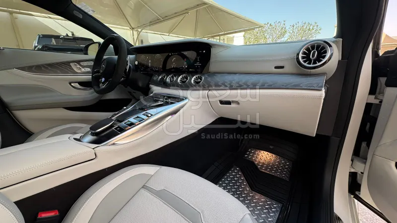 2023 مرسيدس - بنز جي تي 63إس