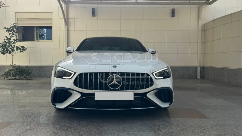 2023 مرسيدس - بنز جي تي 63إس
