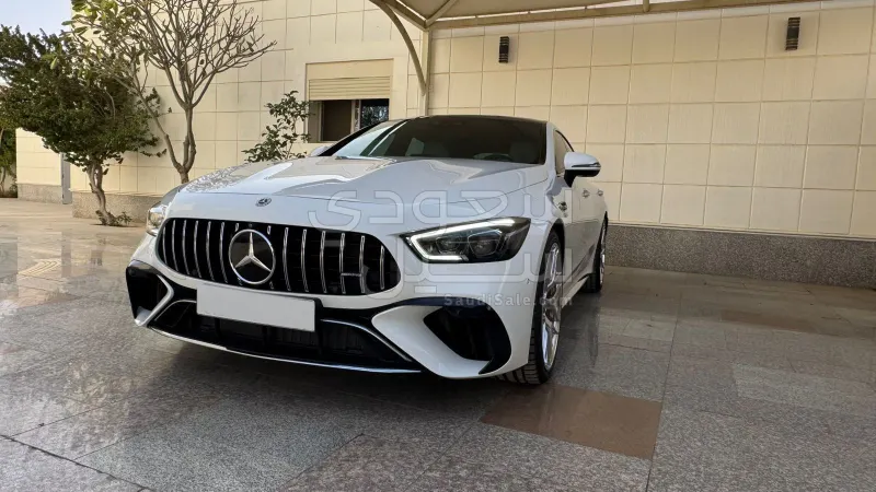 2023 مرسيدس - بنز جي تي 63إس