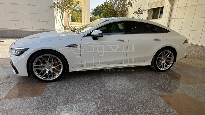 2023 مرسيدس - بنز جي تي 63إس