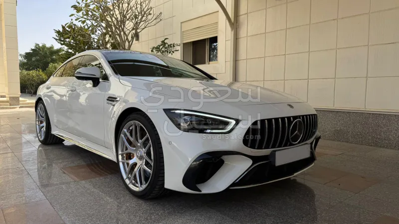 2023 مرسيدس - بنز جي تي 63إس