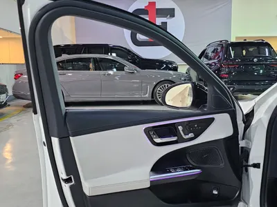 2023 مرسيدس - بنز سي 300