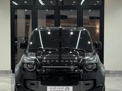 2023 لاند روفر ديفيندر 90