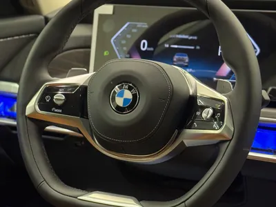 2026 بي ام دبليو الفئة السابعة 735أي