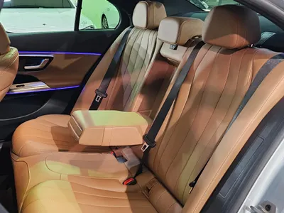 2025 مرسيدس - بنز إي 200