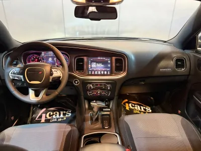 2016 دودج تشارجر جي تي