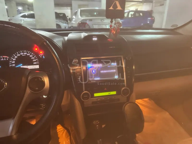 2015 تويوتا كامري جي ال اكس