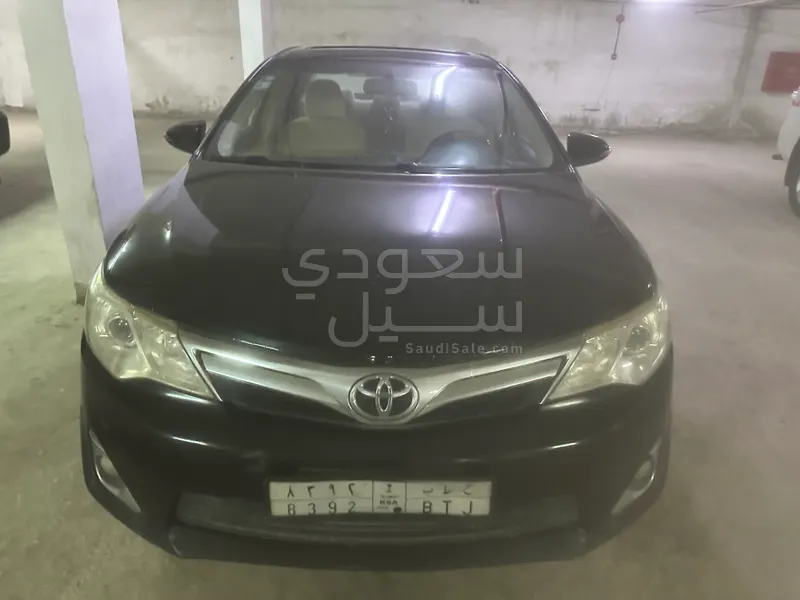 2015 تويوتا كامري جي ال اكس