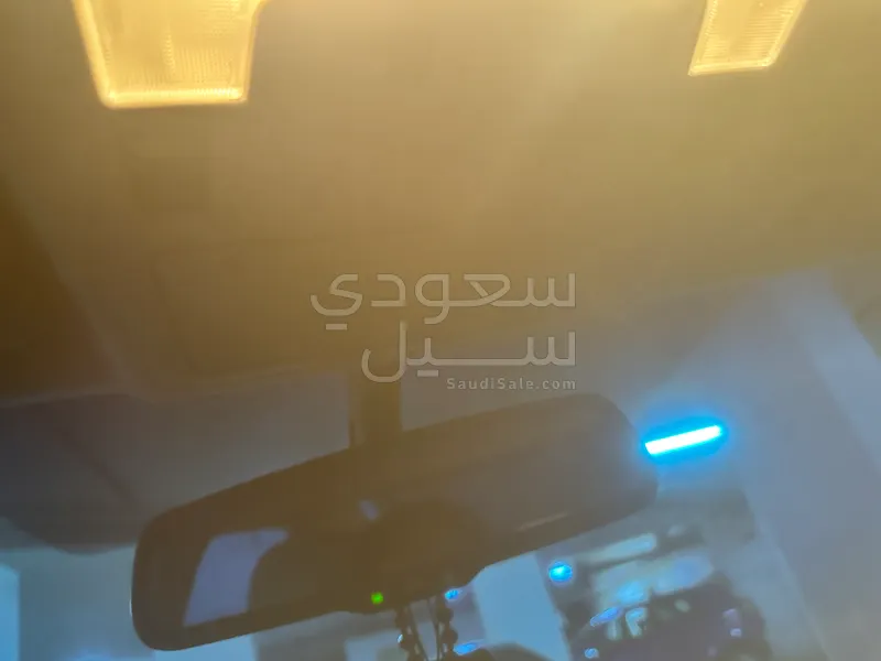 2015 تويوتا كامري جي ال اكس