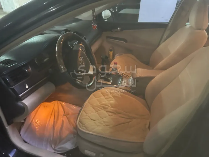 2015 تويوتا كامري جي ال اكس