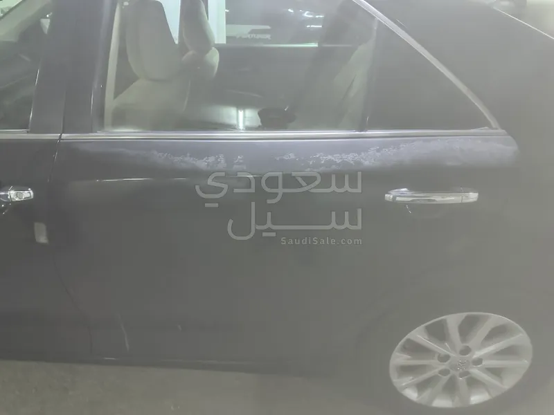 2015 تويوتا كامري جي ال اكس