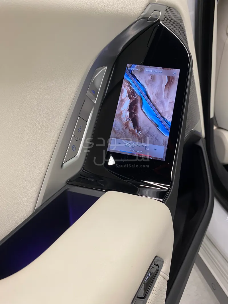 2023 بي ام دبليو الفئة السابعة 740أي