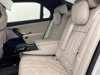 2023 بي ام دبليو الفئة السابعة 740أي