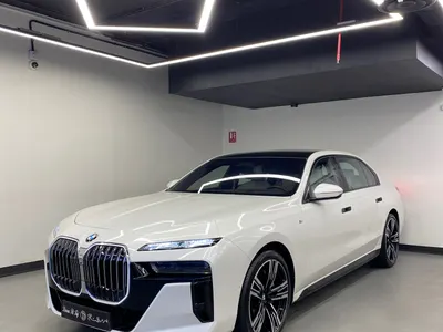 2023 بي ام دبليو الفئة السابعة 740أي