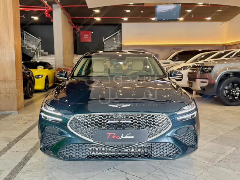 2025 جينيسيس جي 70