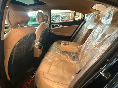 2025 جينيسيس جي 70