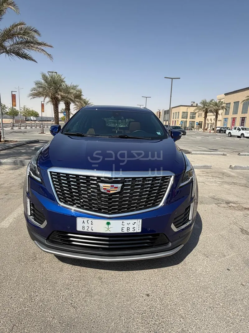 2023 كاديلاك اكس تي 5 بلاتينيوم