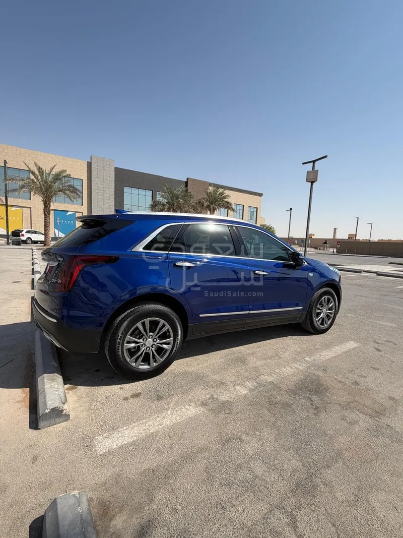 2023 كاديلاك اكس تي 5 بلاتينيوم