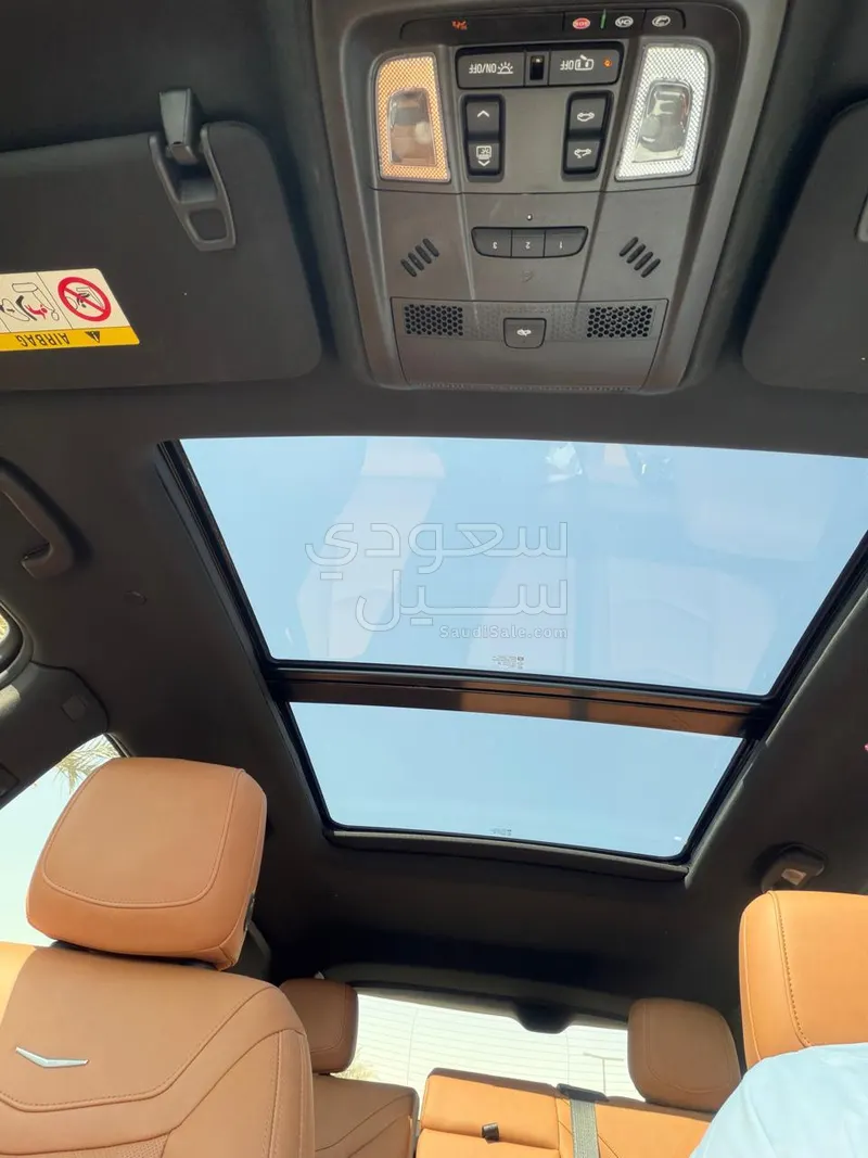 2023 كاديلاك اكس تي 5 بلاتينيوم