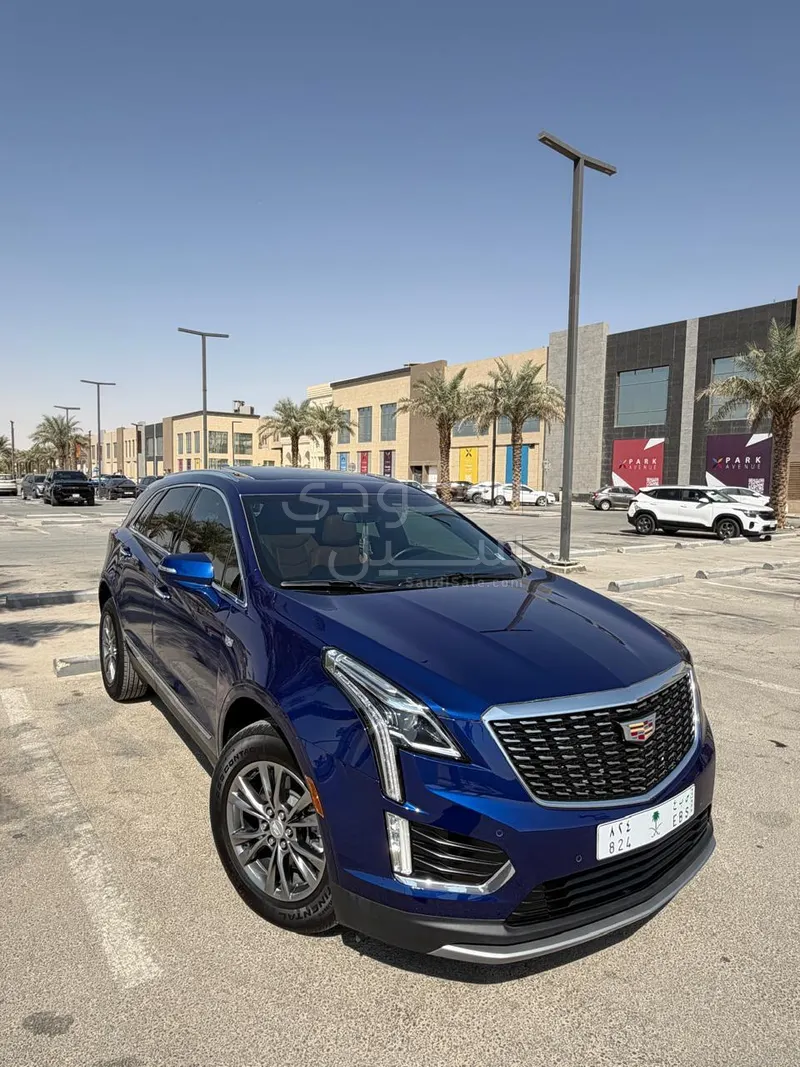 2023 كاديلاك اكس تي 5 بلاتينيوم