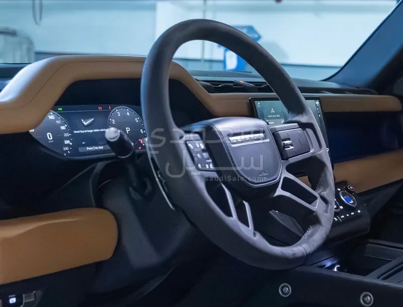 2024 لاند روفر ديفيندر إصدار كارباثيان